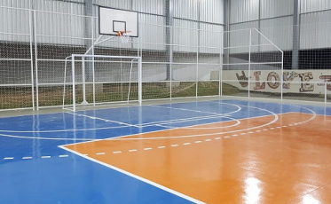 Unidades escolares são contempladas com ginásios de esportes