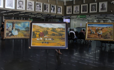 FCC realiza exposição de quadros no Paço Municipal Marcos Rovaris