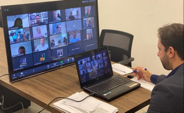 Fórum Parlamentar busca contribuir no combate à Covid-19