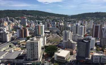Economia na pauta de ofício do Forcri para o governador