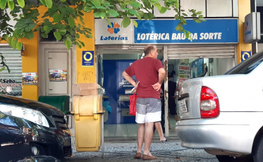 Bancos e lotéricas: Manhã de movimento. Tarde de tranquilidade