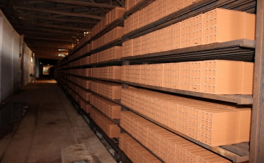 Cerâmica vermelha perde 40% de mercado