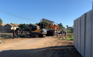 Trânsito na ICR-150 está interrompido para obras de macrodrenagem