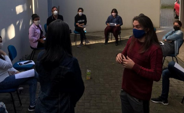 Equipe da Fundação Cultural de Içara recebe orientações sobre o coronavírus