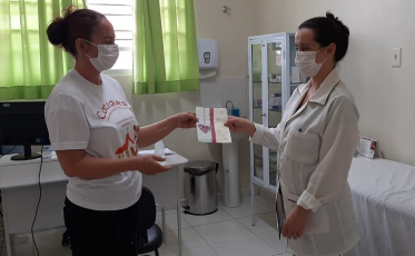 Profissionais da saúde recebem mensagens de apoio e gratidão