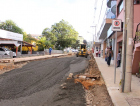 Remoção do asfalto antigo na rua Valdir Cotrin está próximo do fim