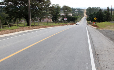 Prefeitura de Criciúma entrega obras de pavimentação de 34 ruas
