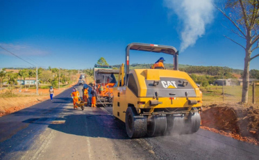 Obras da ICR-476 na Terceira Linha tem asfalto concluído