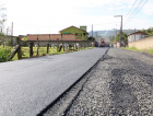 Rua no bairro Mina do Mato é pavimentada