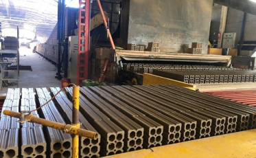 Projeto do Sindicer e do Sebrae realiza análises em empresas cerâmicas do Sul