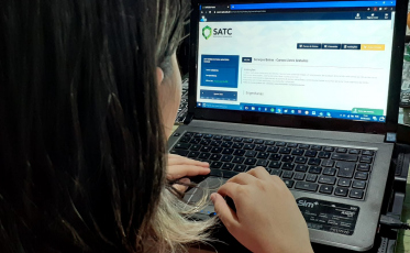 Acadêmicos da Faculdade Satc ganham oportunidade de fazer curso livre