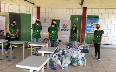 Campanha da Unesc entrega mais de duas toneladas de donativos
