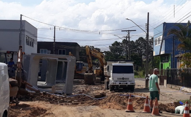Novo trajeto para caminhões de carga e descarga no bairro São Luiz 