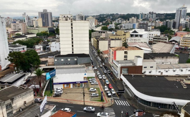 Previsão não descarta chuva forte e risco de alagamentos no sul 