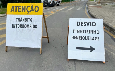 Rua Visconde de Cairú ficará fechada até o fim desta semana