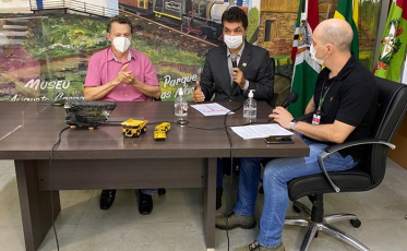 “Maldito vírus: as vezes nos leva para o hospital e as vezes para o cemitério”