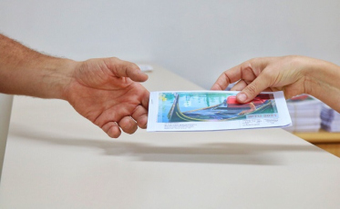 Carnês do IPTU começam a ser distribuídos em Nova Veneza 