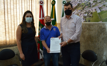 Morro da Fumaça amplia convênio com Cooperativa da Agricultura Familiar