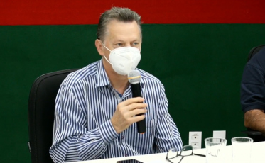 Covid-19: Em balanço, Acélio destaca vacinação e diagnóstico rápido em Criciúma