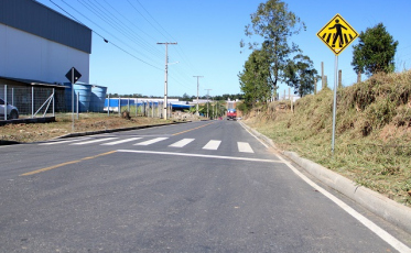 Prefeitura de Criciúma realiza pavimentação asfáltica em cinco ruas no Loteamento Industrial Cizeski