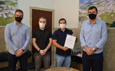 Bairro Jussara terá mais uma rua pavimentada