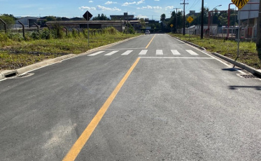 Mais de R$ 2,6 milhões são investidos para pavimentar nove ruas no Loteamento Industrial do Rio Maina