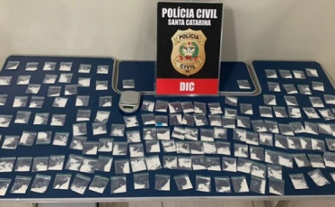 Polícia Civil apreende grande quantidade de cocaína e prende cinco pessoas 