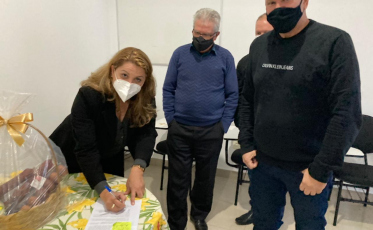 Governo de Içara vai ajudar no custeio de análises da agroindústria