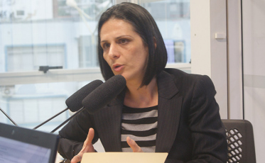 “Os adultos erotizam as crianças”