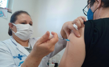 Içara amplia vacinação contra Covid-19 para munícipes de 55 a 59 anos