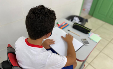 Educação lança 1ª Láurea Estudantil de Criciúma para homenagear os estudantes na Língua Portuguesa e Matemática