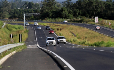 Celesc abre licitação para iluminar a Via Rápida 