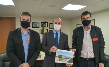 Noi e Eduardo garantem R$ 4 milhões para construção de escola