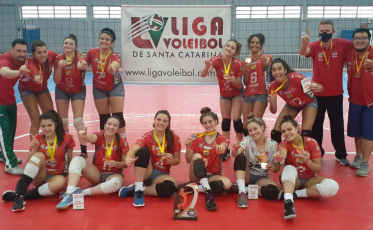 Equipe de Criciúma é campeã da Liga de Voleibol de Santa Catarina