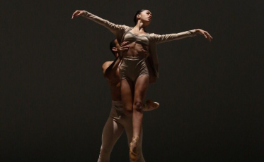 Bailarina do Sul do estado conquista bronze no Festival de Dança de Joinville