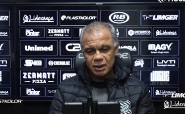 Filósofo? Derrota para o Tigre deixa técnico confuso (VÍDEO)