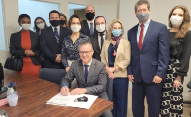 Oposição registra chapa para eleição da OAB Criciúma