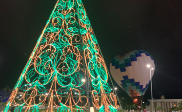Abertura da Árvore da Solidariedade no Parque das Nações marca fim de semana em Criciúma
