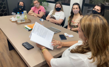 Sancionada lei que institui ensino de língua inglesa a partir do 1º ano