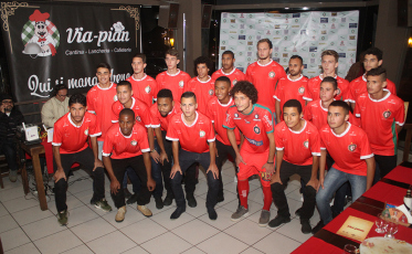 Próspera de volta e com Paulo Baier como técnico