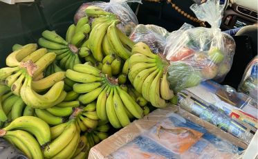 Assistência Social de Criciúma entrega alimentos para instituições sociais no parque Altair Guidi