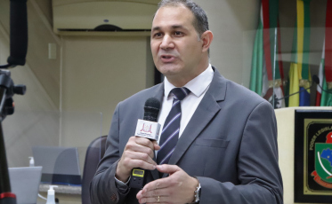 Gustavo Colle assume como vereador em Criciúma