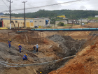 Binário do bairro São Luiz avança com escavação da Trincheira