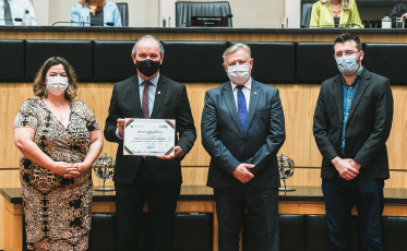 Rio Deserto recebe Certificado de Responsabilidade Social da Alesc