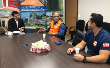 Defesa Civil de Criciúma recebe visita técnica de Chapecó