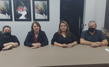 Pela primeira vez, alunos e professores de Içara vão receber kits escolares
