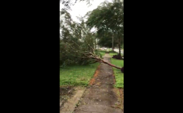Criciumense mostra impactos da aproximação do Furacão Irma