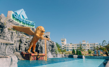 Após quase dois anos, turistas voltam a parques aquáticos do sul catarinense