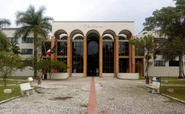 Filhos de mulher que morreu atropelada por uma moto serão indenizados em R$ 75 mil