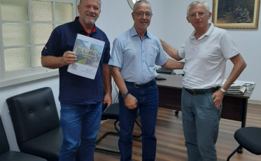 FCC e Ferrovia Tereza Cristina firmam parceria para resgatar os passeios com a Maria Fumaça